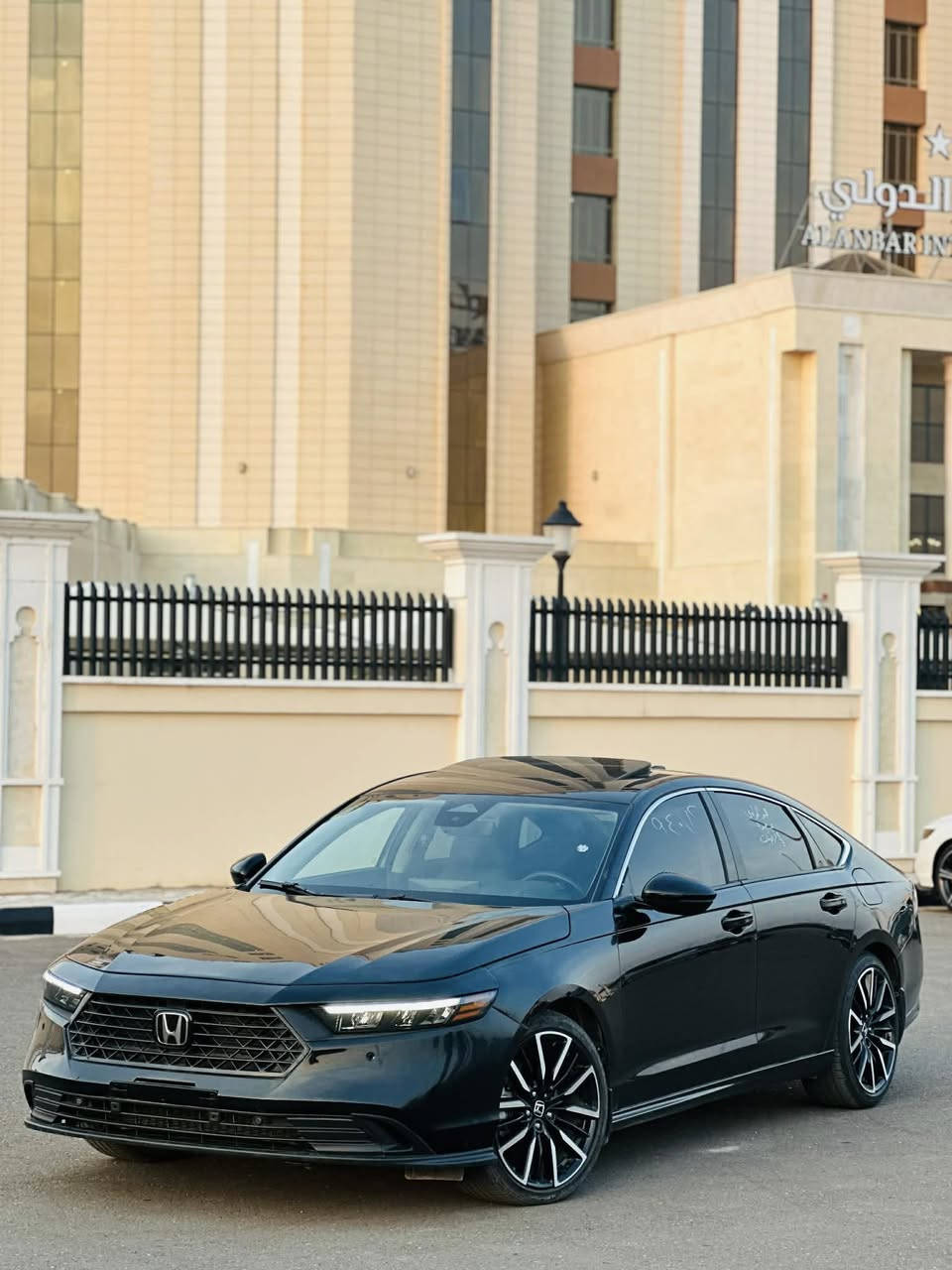 اكورد تورنك 2024 هايبرد
فول مواصفات للأخير 1/1 

تدفئة وتبريد بالكراسي 

رادارات 

حساس امامي وخلفي 

ماشيه 33 الف كيلو 

الايرباكات طاكه 

السياره بدون دواخل نهائي والراديتر بلادي ممبدل 

( صبغ بنيد وشبر بجاملغ السايق وبيها بارد بسيط ) 

السعر 19000$ وبي مجال السياره دخول جديده جاهزه بدون نقص صفر مسج 

***********
