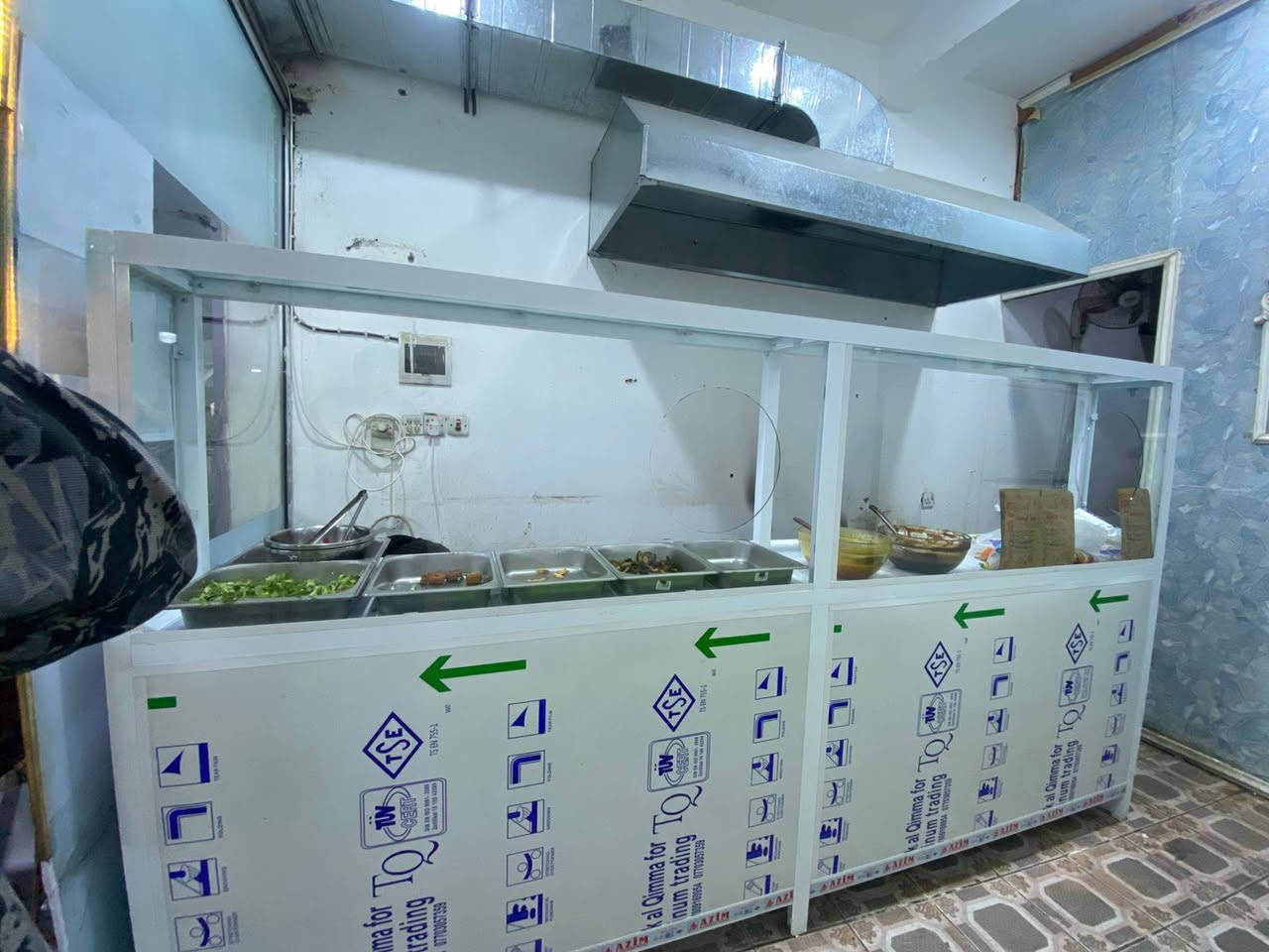 غراض مطعم للبيع مستعجل على بعتهن
السماوه كاع باني رقم  ***********  السعر 450 وبهن مجال ستعمال سبوع
