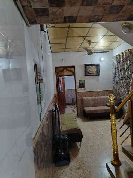 دار للبيع 100م حي النداء  شارع المكاتب طابقين بناء جناي اساس وسقف صب كونكريت اساس وسقف  
الطابق الاول
غرفة
صال
حمامات عدد 2
مطبخ
استقبال
الطابق الثاني
غرفة عدد 2
صالة 
حمام
السعر 140
***********
