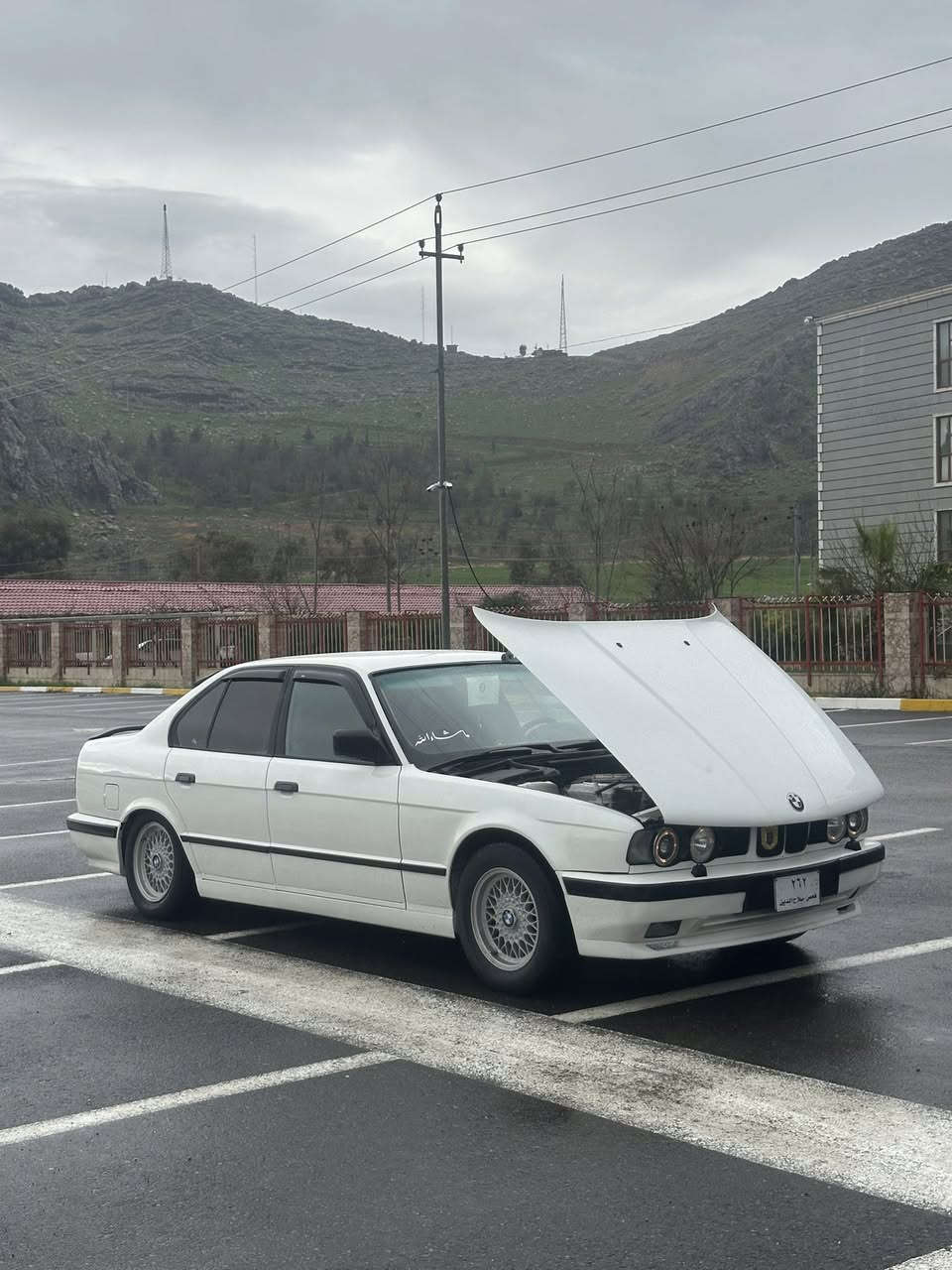 سڵاوی خوا لەهەمو لایەك شتی لۆك لۆك 520كەپس گێڕ حادی ئاڕم پلاستیك سلێمانی بەشەرتی ئاڕمو ئەوەلیات موسو بڕاوەی بەشەرت گێڕومەكینەو كارەبای كامن كامل بەشەت  سەقفی بۆیاغی نیە   بۆیاغێكی نمونە كراوە نوكە دەرزی شوختو قوپاوی نیە ماڵە كەدیارە دوجام كارەبایە بەرە دەرگاو ناوی لۆك لۆكە مۆدێل89 پێشو پشتی توندو تۆڵە پێشی لای سایەق دەحمێكی هەیە بێ شانسی  هەموگیانی بەشەرت ماڵەكە ئیمەحرەز نیە ئی ماڵەوە بوە سحری(45) مەجالێكی كەم  ئەوەش ڕەقەم تەلە فون[***********]🖤
