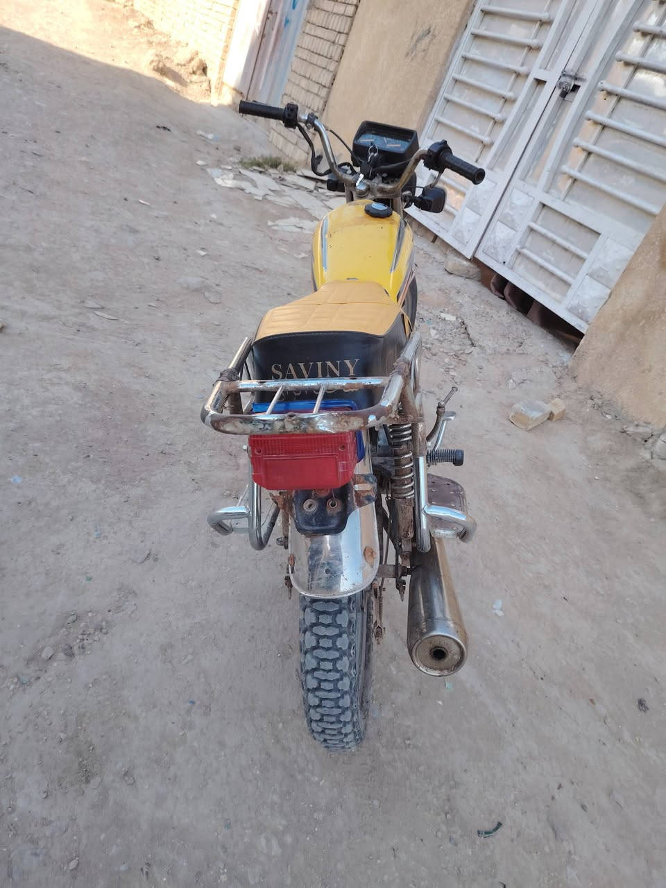 السلام عليكم اخوان دارجه نوع هونده 2006 اصولي اوارق اصولي بوجهاك لترقيمم اخوان دراجه لايت اشاير سلف نكره يشتغل دراجه خير من الله الدراجه يرادلها ترتيب بسيط الدراجه مشموره بلبيت لسعر 350 وبيها مجال مكاني بابل شارع 80***********
