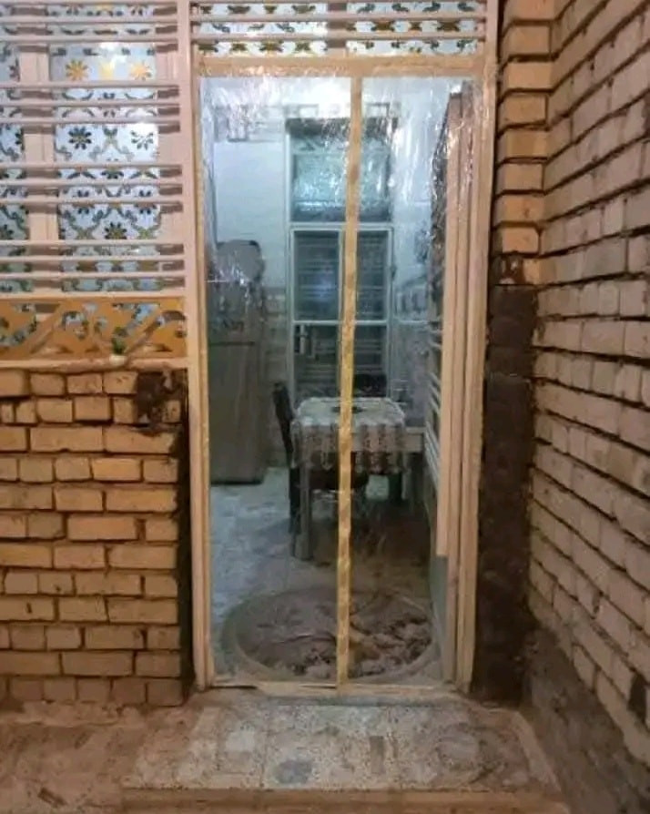 برده نايلون مغناطيس جلاتين
كوالتي ممتاز على فحص 
تمنع دخول وخروج  والهواء 
مغناطيس 36 قطع على طول البرده 
لاسق خاص مالتها يلسق على كل اللسطح 
في التعليقات فيدو المنتج وصور 
متوفر ب  القياس 
100 عرض ارتفاع 210 السعر 10
120عرض ارتفاع 210 السعر12
الوان الإطار اسود  بيجي جوزي 
متوفر توصيل لكل العراق 5 الف 
للحجز والاستفسار يرجى مراسلتنا على الصفحة أو واتساب ***********
