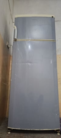 ثلاجة شغال ١٨ قدم التوصل‏‪07709918948‬‏