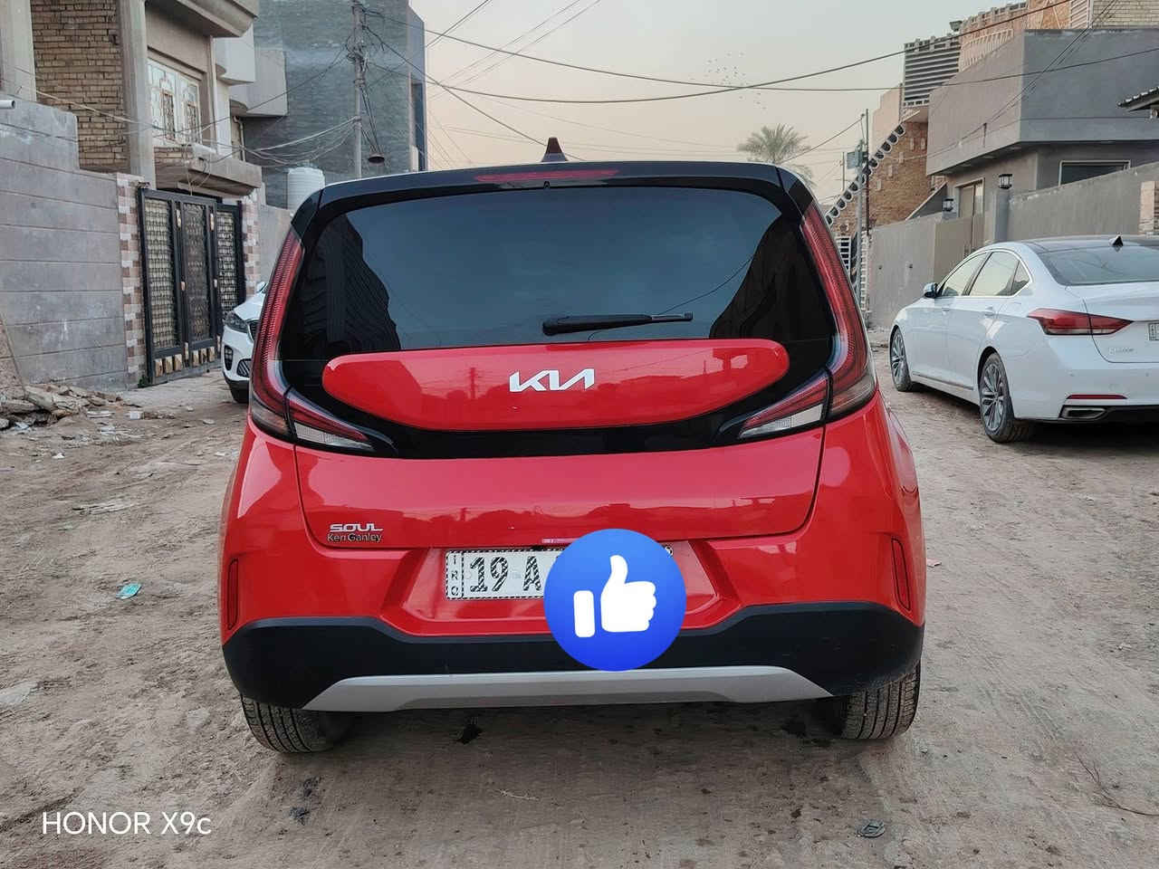 السلام عليكم
كيا صول البيع 2025كفاله عامه تقرير 
لون طماطي 🍅
رقم كربلاء 
لايت زنون 
تحكم استيرن 
تحديد مسار 
شاشه
ماشيه 7000
السعر 165
الرقم: ***********
