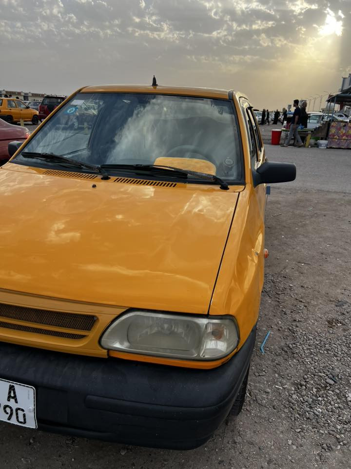 السلام عليكم سايبه للبيع مديل 18 بسمي رقم بصره سنولي لحد 29 سياره نضيفه برانكيت مكفول محرك شرط الفحص بس الكير الرابع يفلت بس الرابع تبريد ثلج ❄️ حداديه جديده كهربائيات كله شغاله مصفره هيئه وغرامات   هاتف ☎️ ***********
