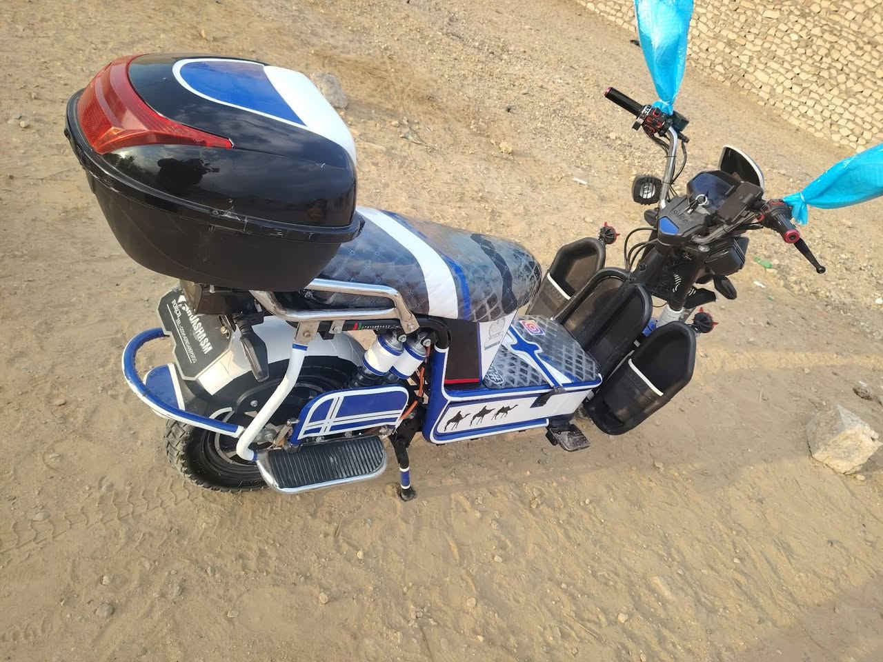 سلام عليكم
موطور شحن موديل ٢٠٢٤ جديد بطاريات كلها تقره ٩ ونص تأيرات جديده كهربائيات كلها شغاله سعر ٤٥٠ وبي مجال  ***********
