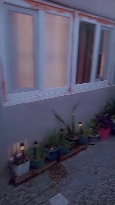 بيت للبيع مساحه ٩٠ متر زراعي تجاوز شارع كناري ***********
