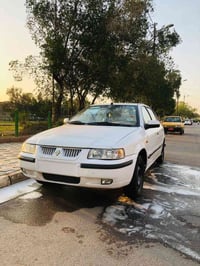 سمند موديل ١١ رقم انكليزي تحويل ثاني يوم  سياره نضيفه تفاصيل يم صاحبهه...