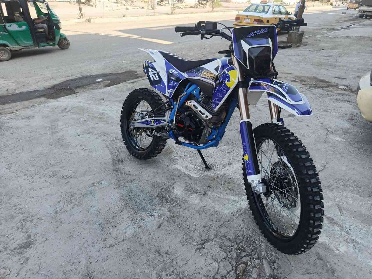 سلام عليكم لبيع قفاز سي ارا اكس زيرو كفاله عامه مديل 2024دراجه جديده بمعنه الكلمه سعر مليون و550وبي مجال مكاني ديالى بعقوبة/***********
