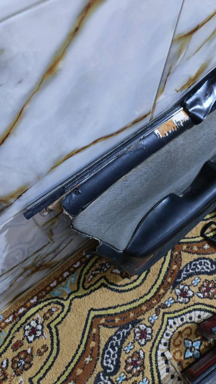 السلام عليكم نعمل علا تصليح الدشبول +بطاين عازل حراري كامل دواخل السياره ***********
