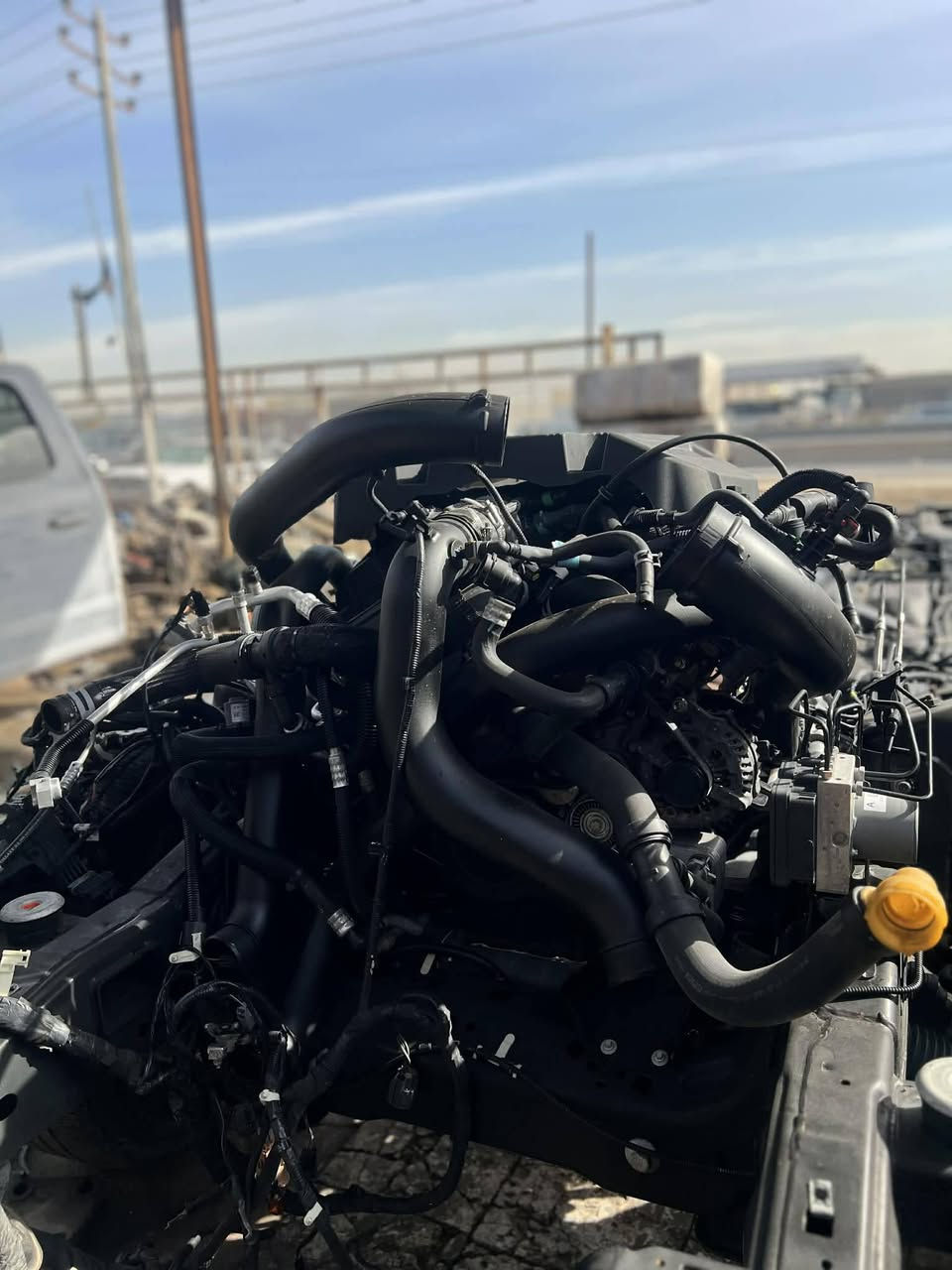 سلام عليكم محرك فورد6V شغال
حجم F150 دبل تيربو كير 10 نمار موديل 2020 
مال كصه 
زيرو بعده
العنوان بغداد
‏‪***********‬‏
