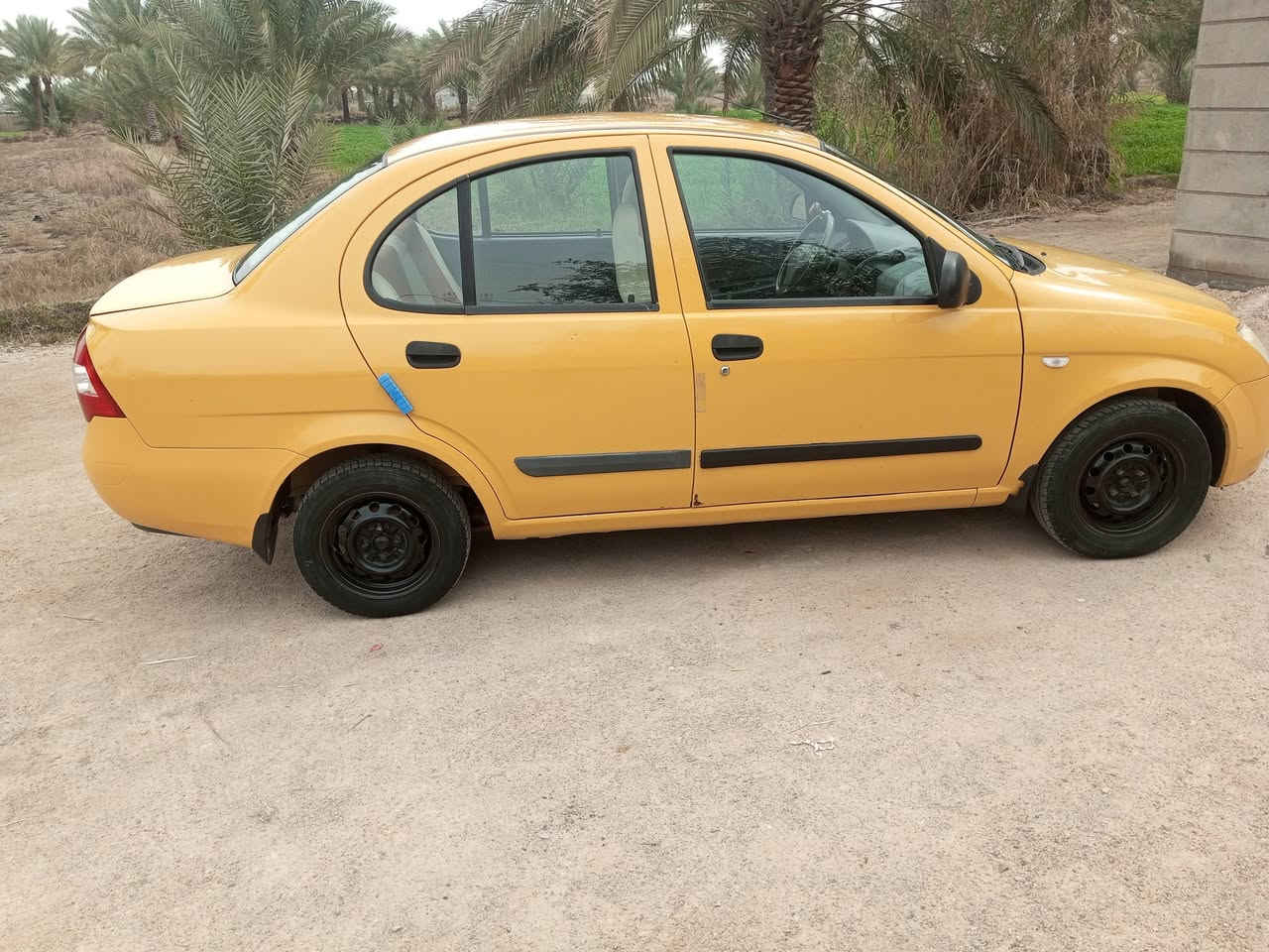 السلام عليكم سيارة طيبة للبيع موديل 2016 نظيفة جداً مال بيت السعر 47 وبيه مجال *********** مكاني بابل
