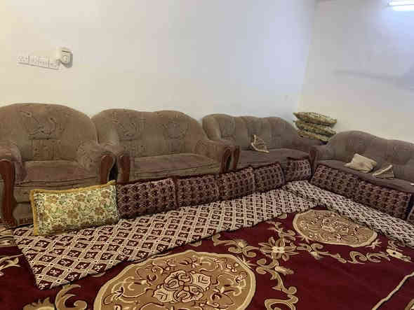 قنفات نضيفات – خشب عراقي أصلي. 

يرهمن لكل مكان:

 • صيدليات

 • صالونات حلاقة

 • بيوت

 • محلات

 • وباختصار… يرهمن لكلشي وبكل مكان يگعدن!

للتواصل والاستفسار:

خاص أو على الهاتف:***********.
