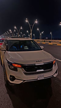 كيا سلتوس2023 بدون رقم   السيارة فول مواصفات   مكينه 2000دوش  بصمه. تش...