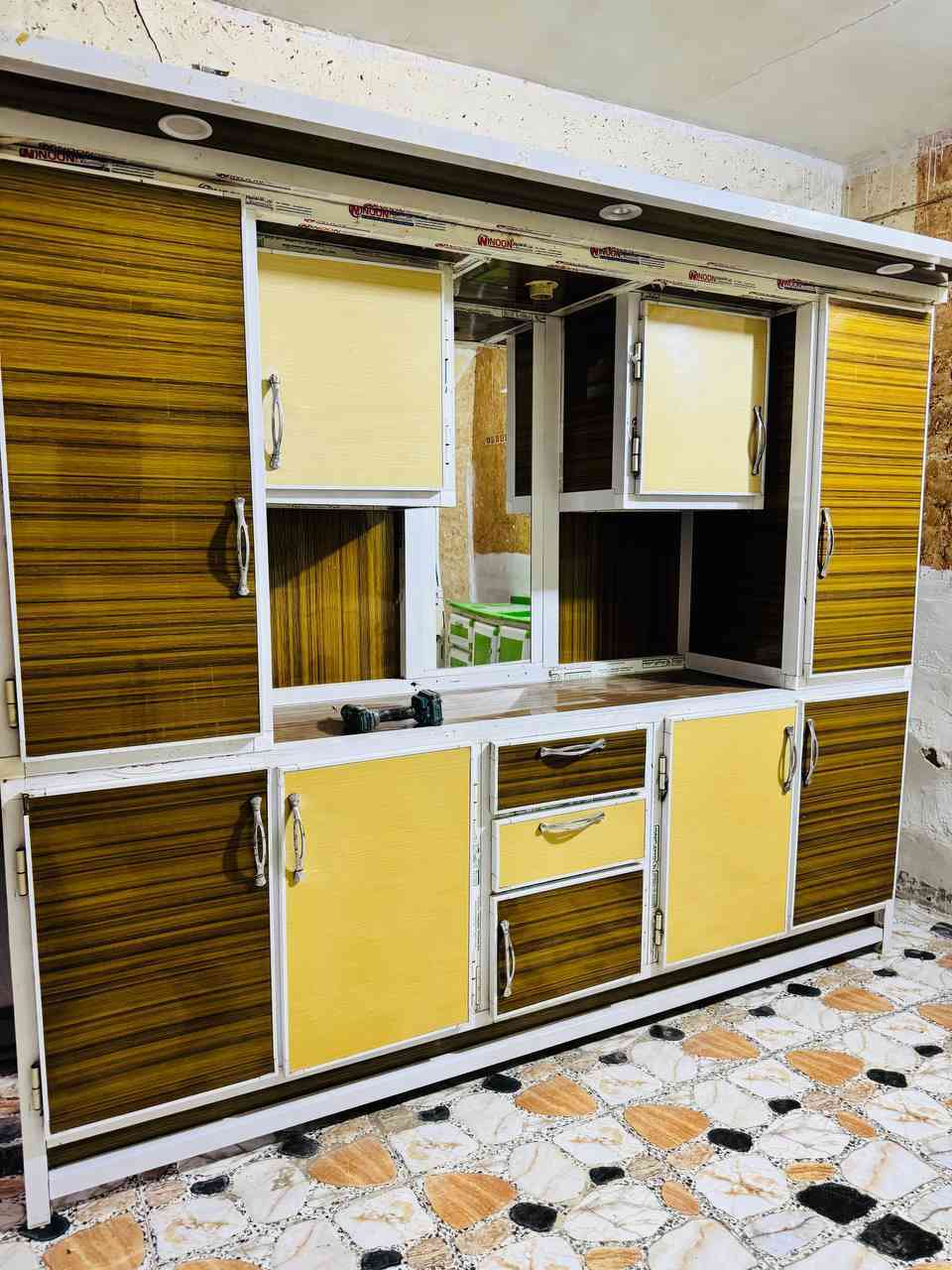 كاونتر تزكام مترين ونص نضيف الشراي يتصل ***********
