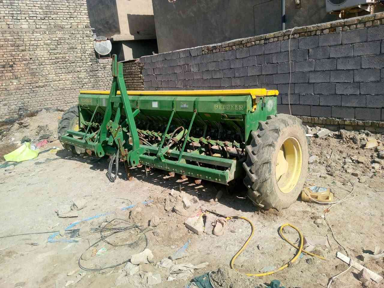 السلام عليكم. شاتولة للبيع
التفاصيل على الخاص 
هذا رقمي
***********
