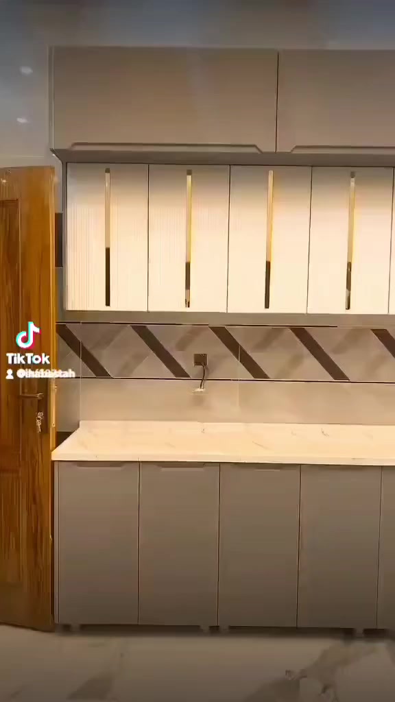 @أبرز المعجبين
السلام عليكم باجر ان شاءالله طالع على الموصل الي يحب نخذله  قياس اني في الموصل 
***********
***********
***********
***********
***********
***********
***********
