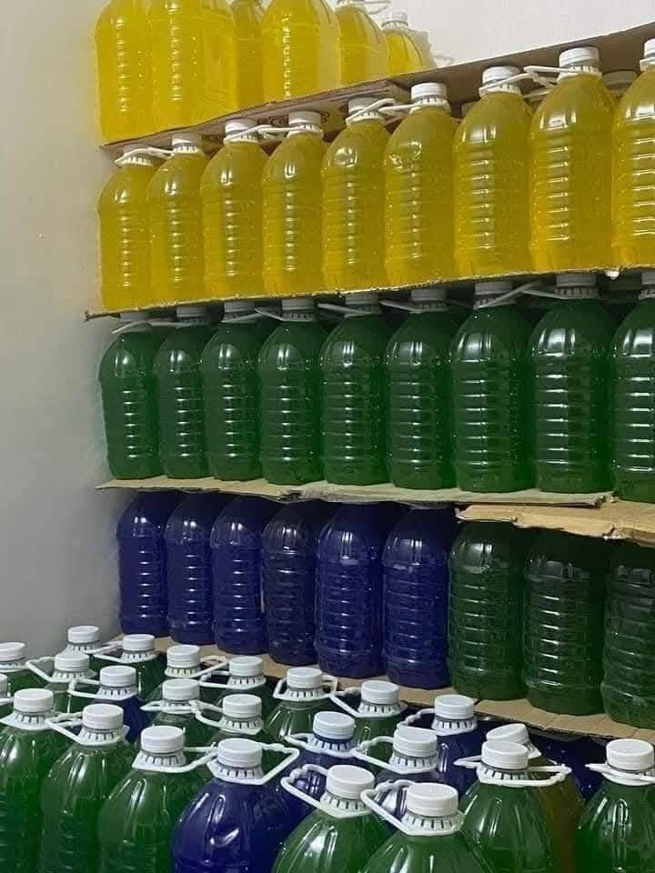 افضل المنظفات وشرط عن تجربه الي ميعجبك يرجع

زاهي 3 لتر ب 2.000
زاهي جلكان 20 لتر ب 12.000

تايت سائل شرط الاستخدام
1 لتر ب 1.000
2 لتر ب 3.000
10 لتر ب 8.000
20 لتر ب 15.000

شامبو عبايه شرط الاستخدام
1 لتر ب 1.000
2 لتر ب 2.000
3 لتر ب 3.000
20 لتر ب 20.000

صابون سائل عطر طوري للجسم والشعر
1 لتر ب 1.500
2 لتر ب 3.000
10 لتر ب 14.000
20 لتر ب 27.000

معطر ارضيات ومعطر ملابس ومعطر جو عطر يدوم
1 لتر ب 1.000
2 لتر ب 2.000
3لتر ب 3.000
عطرر عود اخضر + عطر مسك دموي + عطر فضيحه الماني + العتبه العربيه + لميس

فلاش + قاصر سعودي شرط الاستخدام
4 لتر ب 2.500
1 لتر. ب 1.000 الف دينار

مزيل دهون يستخدم للمطبخ ومكائن السيارات والمولدات شرط الاستخدام
1 لتر ب 1.000
5 لتر ب 4.000

مزيل دهون 20 لتر ب 20 الف

الطلب والاستفسار الاتصال عل هاذا الرقم 
(***********)

يوجد خدمه توصيل
