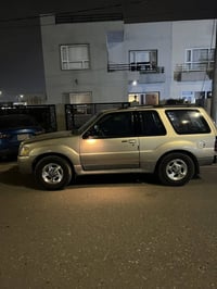 اكسپلورر سبورت • ٢٠٠١ • محرك جديد ٤٠٠٠