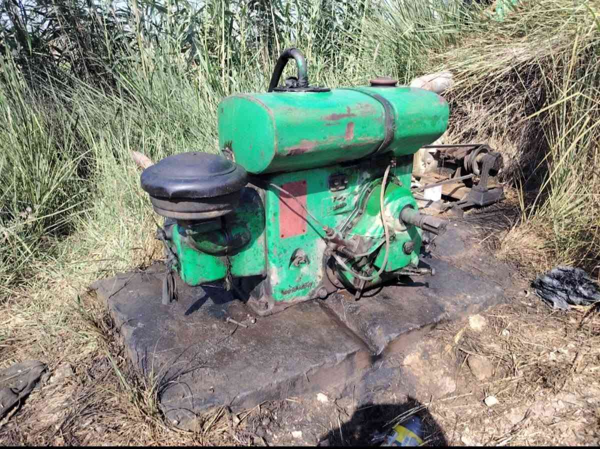 هندوري موديل 84للبيع دشالي وكرنك اصلي بلادي شرط
لاتنقيص ولاتبخير مكاني ذي قار.. التواصل ***********
