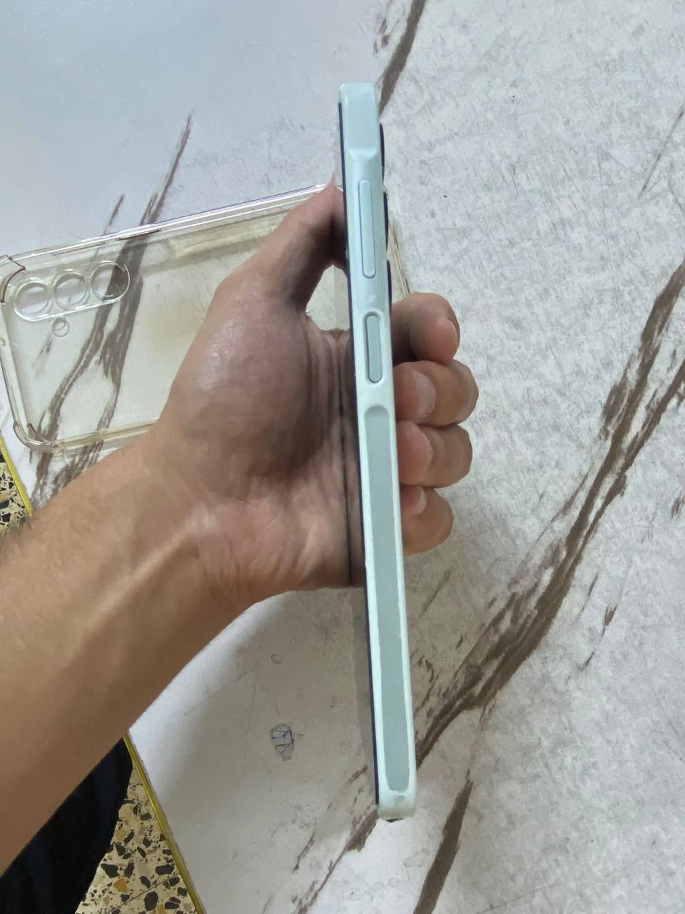 السلام عليكم A16 4G معروف ما يحتاج
✅ ذاكرة 128

✅️  عشوائية 4

✅️ بصمة وجة شغالة اصبع لا 

✅️ تصويرة يخبل 

✅️ دبل سيمكارت 

✅️ مواصفاتة معرفة 

كارتونة وياة وكيبل

ملاحضة شاشة بيها خط وفوكاها لزكة مثل ما موضح بس ما مثر 

نظافة 90 مثل ما موضح 

رايدة 100 وبي مجال عجبك كل الهلا ما عجبك لا تعلق حبي

عنوان الموصل الميثاق ***********
