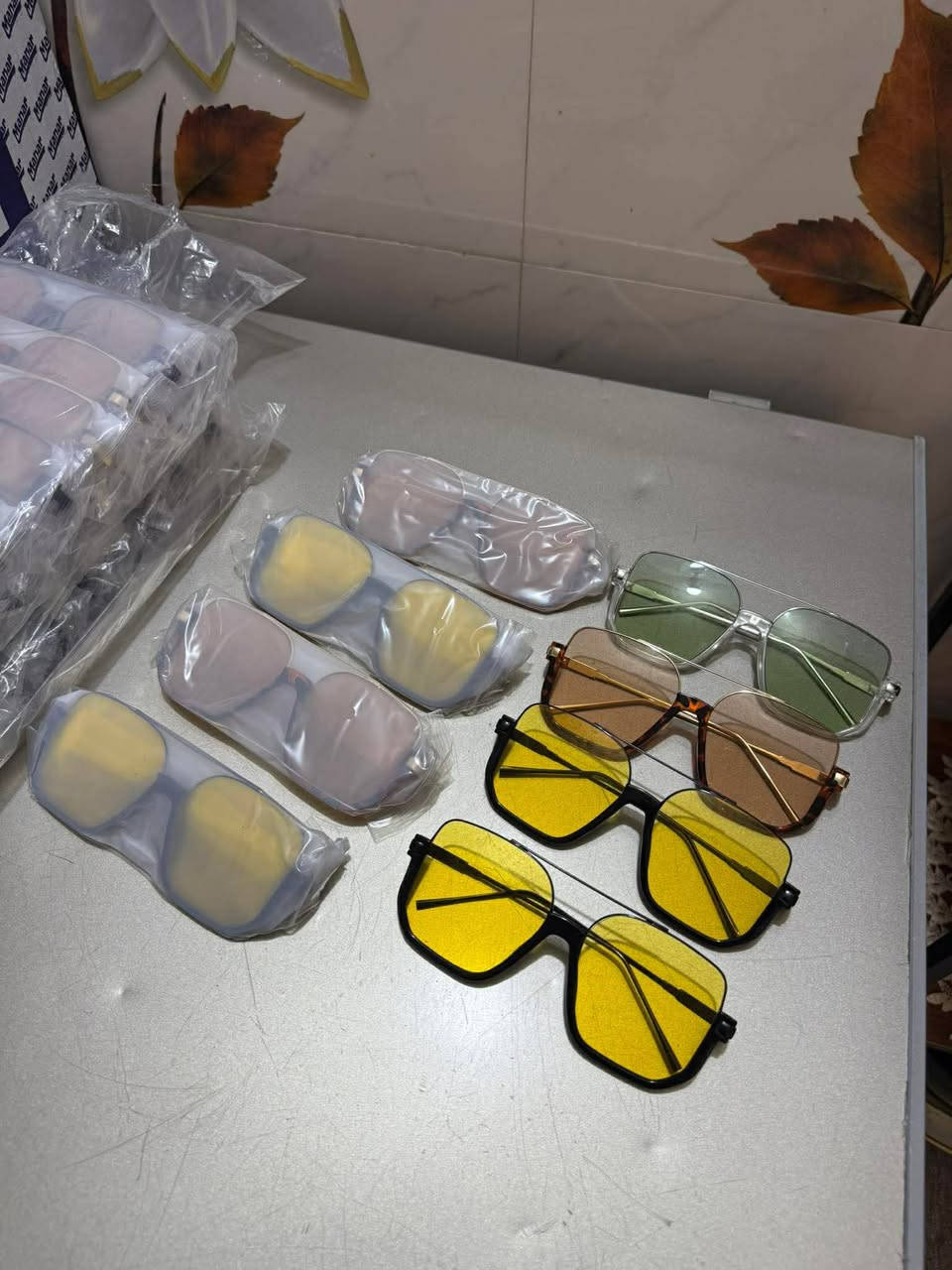 السلام عليكم 
نظارات نسائي مشكل الوان وموديلات العدد 38 قطعه مال dhl برازيلي 
السعر الكلي 50 الف مع التوصيل


**إذا كنت صاحب هذا الإعلان وتريد حذفه لأي سبب، رجاءا أرسل رسالة إلى الدعم الفني**