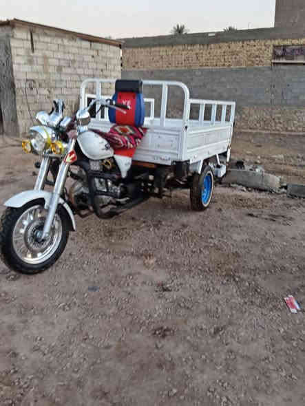 ستوته كلك كلك  موديل 15تعميره كله جديد مكينه 25 تايرات خطه بل جيس كهربائيات كله شغاله وشوفت عينك متعوب عليه ستوته مال جناي السعر 900وبيه مجال ***********
