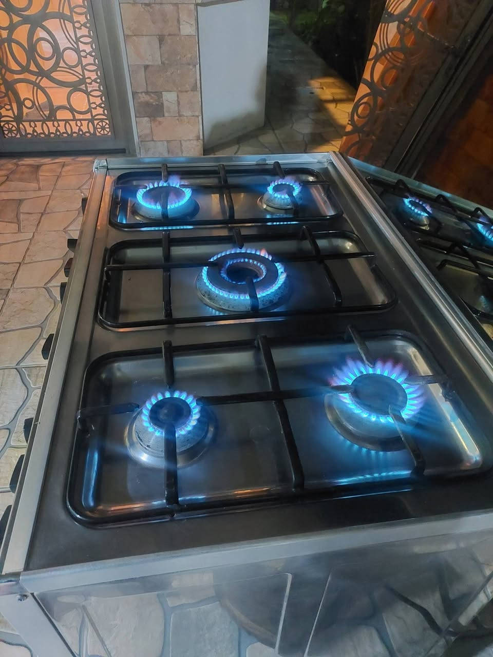 متاح طباخ نظيف سعر 200الف


**إذا كنت صاحب هذا الإعلان وتريد حذفه لأي سبب، رجاءا أرسل رسالة إلى الدعم الفني**