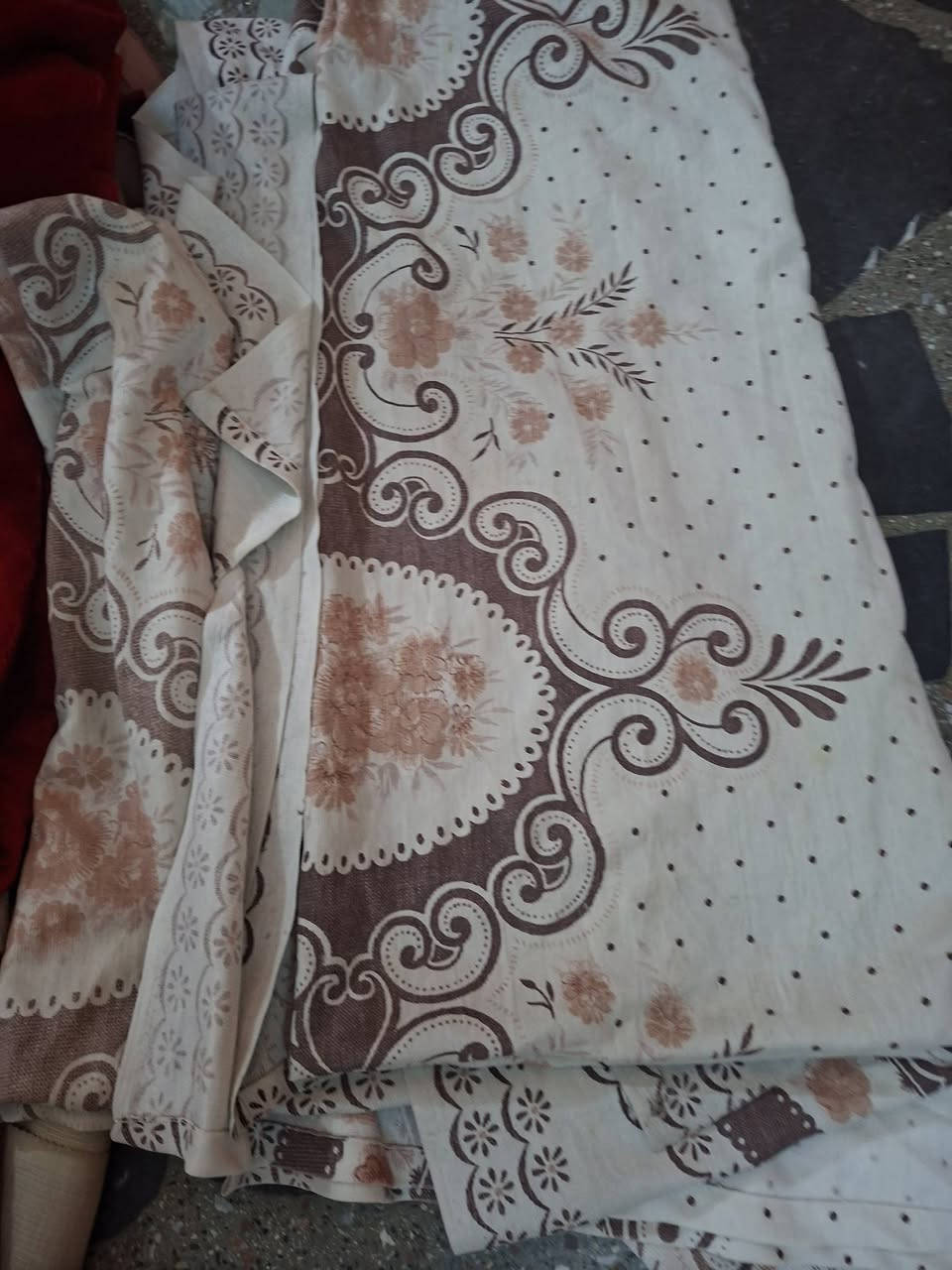 بردات خام ثقيل اسواق مركزية
١١ قطعة للبيع


**إذا كنت صاحب هذا الإعلان وتريد حذفه لأي سبب، رجاءا أرسل رسالة إلى الدعم الفني**