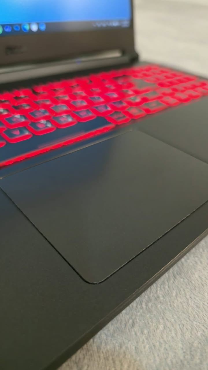 🔥 لابتوب قوي وسريع للبيع🔥

💻 المواصفات:

▪️ المعالج: Intel Core i5-11300H 

▪️ كارت الشاشة: NVIDIA GTX 1650 4GB

▪️ الرامات: 32GB DDR4 3200 🔥 (ممتازة للمونتاج وتعدد البرامج)

▪️ التخزين: 500GB "قابل للتطوير"

📍 البيع داخل أربيل

💰 السعر: 650,000 دينار

الجهاز مستخدم بشكل بسيط استخدام شخصي

📩 للتواصل والاستفسار: ***********
