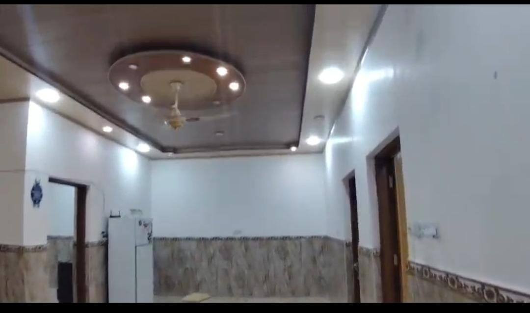 دار للايجار
. 250 متر الايجار 200
نجف شارع المطار القديم شارع مقتدى. ابو الماي يحتوي ع غرفتين وصاله وستقبال ومطبخ وصحيات وطارمه


**إذا كنت صاحب هذا الإعلان وتريد حذفه لأي سبب، رجاءا أرسل رسالة إلى الدعم الفني**