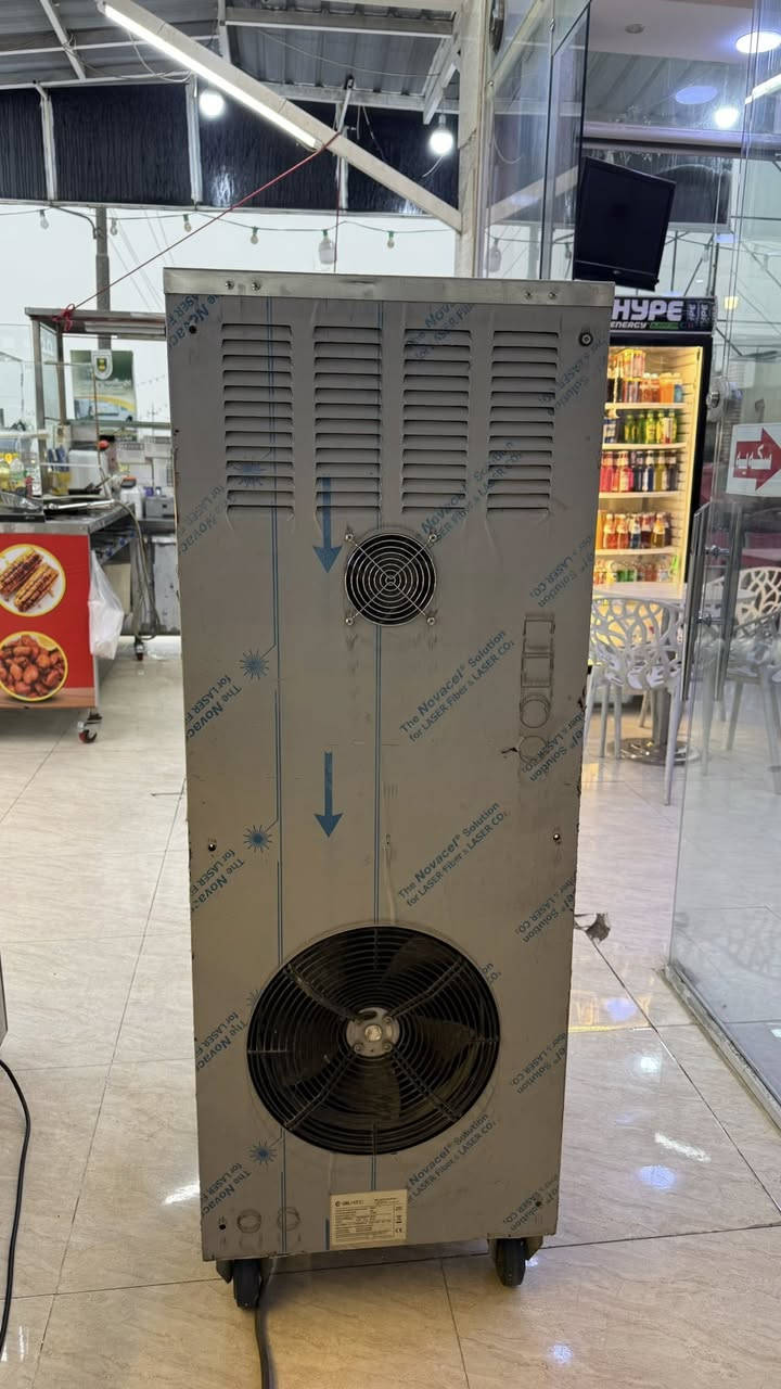 ٢جيهازى دؤندرمه ى ايطالى بؤ فرؤشتن زور مه زبوت بئ عه يبه هه موو گيانيان به شه ر ت هيچ شتيكى ده سكارى نه كراوه ماتؤر و كؤمبريسه ر و هه موى به شه رت له سليمانيه 
***********
***********
