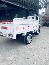 ‏توتة للبيع موديل 17 جديدة والسعر خاص07824277647