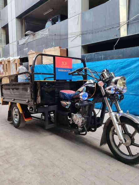 سلام عليكم ستوته جمره باب اول أوراق اصولي اكاتبك وي الوكيل مديل 2022 شاصيهه وركبتهه مكفولات كفالة عامه لا لحيم ولامعجون بيهه تخم تاير جوبلس كهربائيات كلهه جدد وشغاله دبلات شغاله نكره سلف ستوته فقط الحصيره داخل البدي مصبوغه حراري اثار جرد وصابغهه جماليه وشوفت عينك نضافتهه ستوته مال جنيان مامتعوبه ونضافتهه نفس البل صوره مكانهه بديوانيه خاص ماجاوب***********
