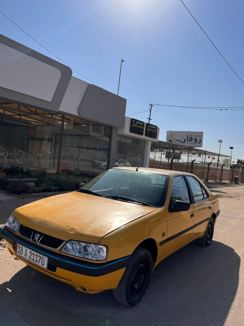 السلام عليكم
بيجو 405 موديل 2012

كامله وجاهزه بدون صبغ 
مكينه كير حداديه جاهزه 

المكان بابل 
الرقم ***********
