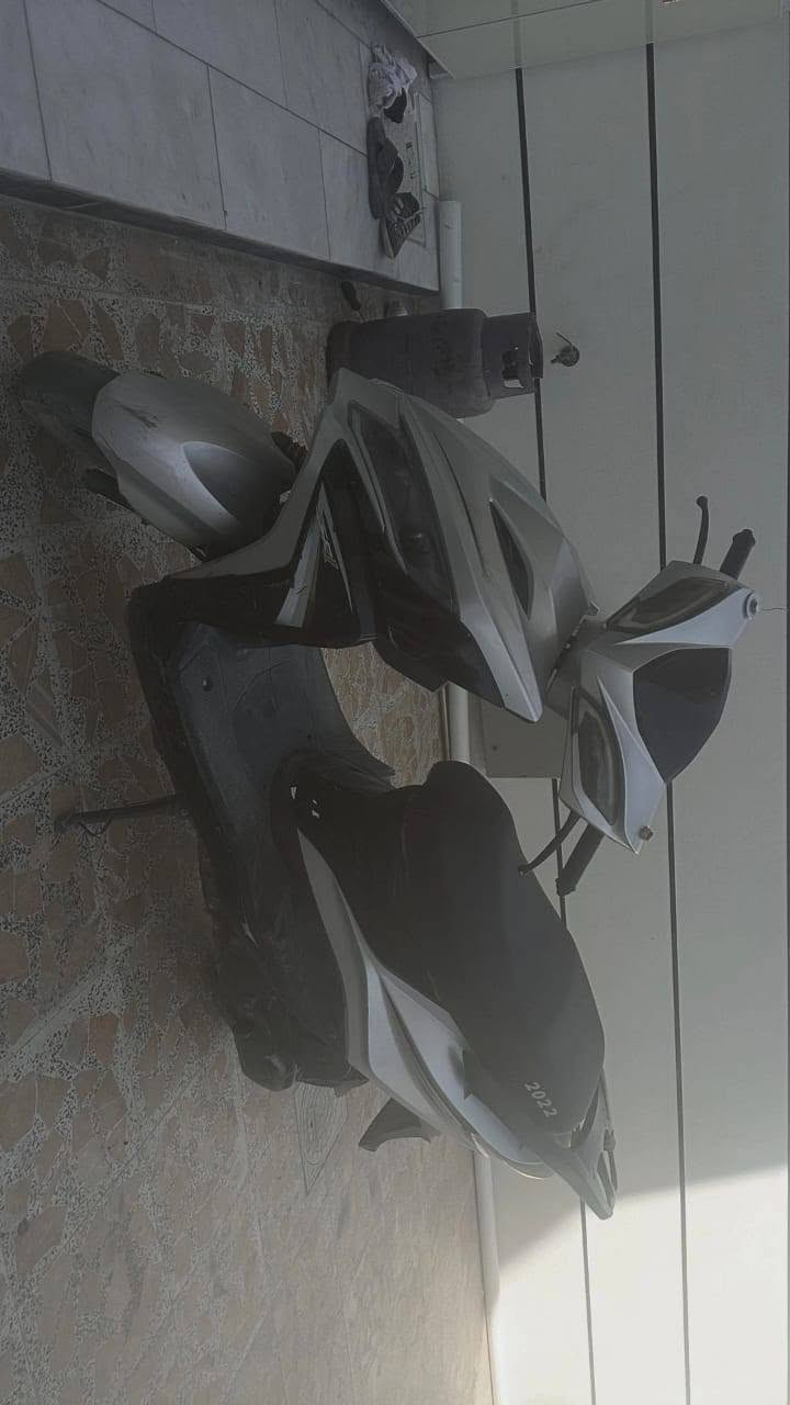 سلام عليكم مكلف بنشر دراجه للبيع موديل 22 سعره 450وبيه مجال رقم راعيه ***********
