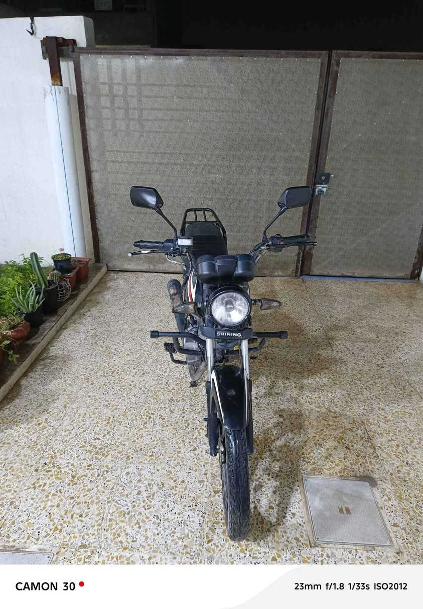 للبيع دراجة شايننك موديل 2023 🚨
عليها كفالة عامة سنوية وبيها رقم إنكليزي نظامي
مناسبة للمشاوير اليومية والاستخدام الشخصي
السعر: 1,600,000  (قابل للتفاوض البسيط)
للاتصال: (***********)
المكان: (ديالى تقاطع القدس ) بعقوبة, ديالى
