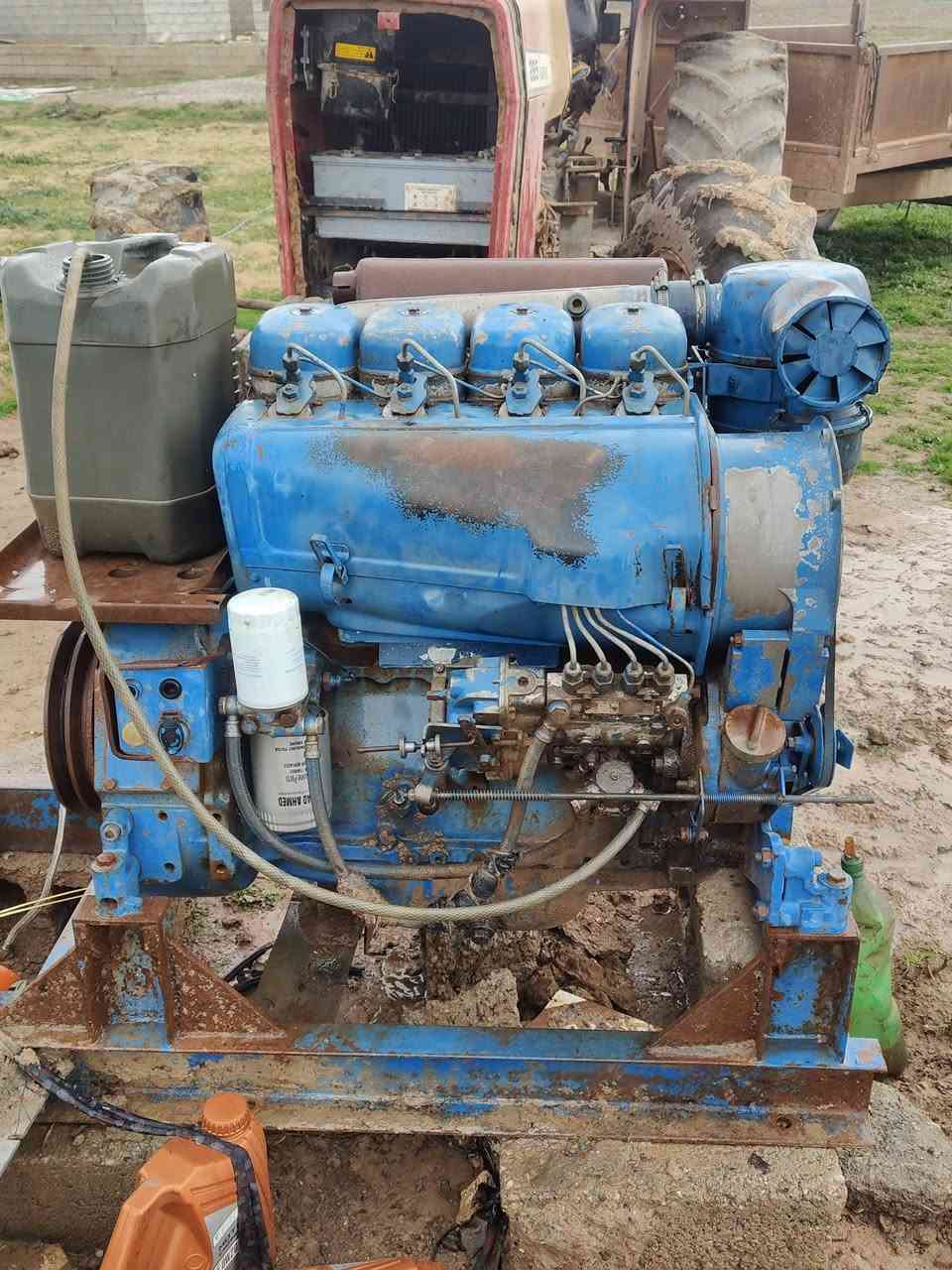 محرك عربي 4 بستم شد شركه ما مفتوح منو برغي شغال نص سلف نضيف حيل
السعر 32 ورقه بي مجال قليل للشراي الاتصال ***********
