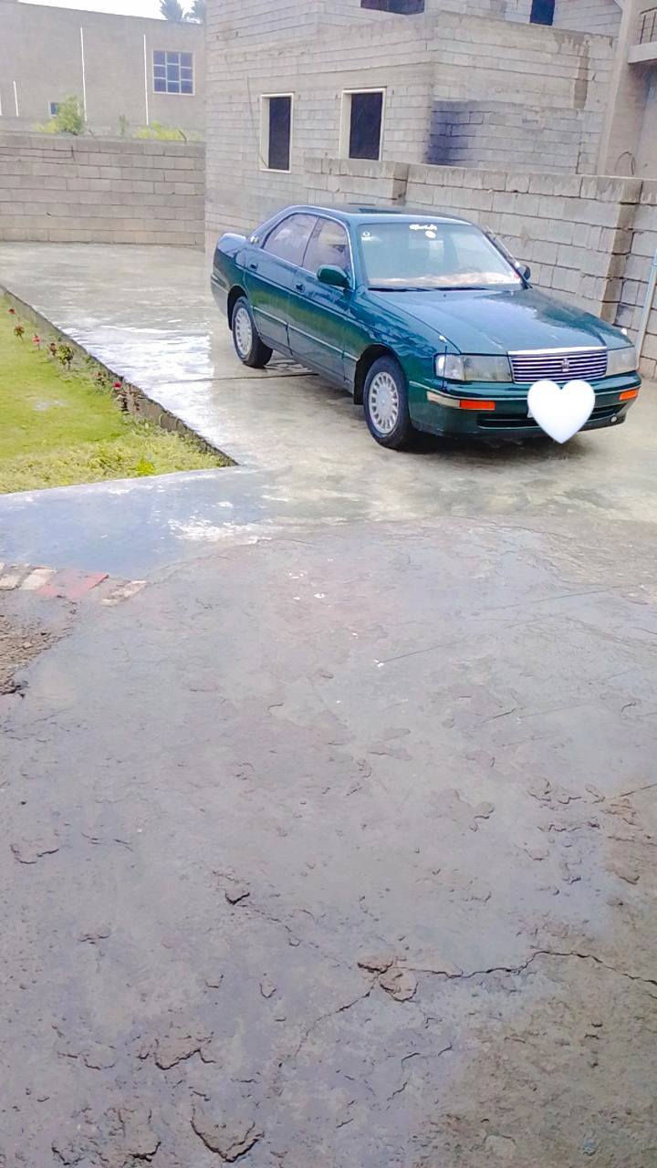 السلام عليكم للبيع بطه متصل موديل 92 رقم بغداد انگليزي تحويل شرط سياره مكفولة محرك  گير اكسل سياره جاهزه مكفولة من الگص أو نقل الجثه سياره بيها طخه ب الچاملغ الخلفي الايسر بدون دواخل السعر خاص مكان السياره صلاح الدين الضلوعيه للاستفسار ***********  حياكم الله
