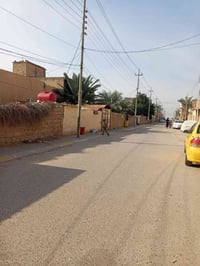 دار للبيع المساحه 200م يحتوي ع غرفتين نوم صاله مطبخ حمام وصحيات استقبا...