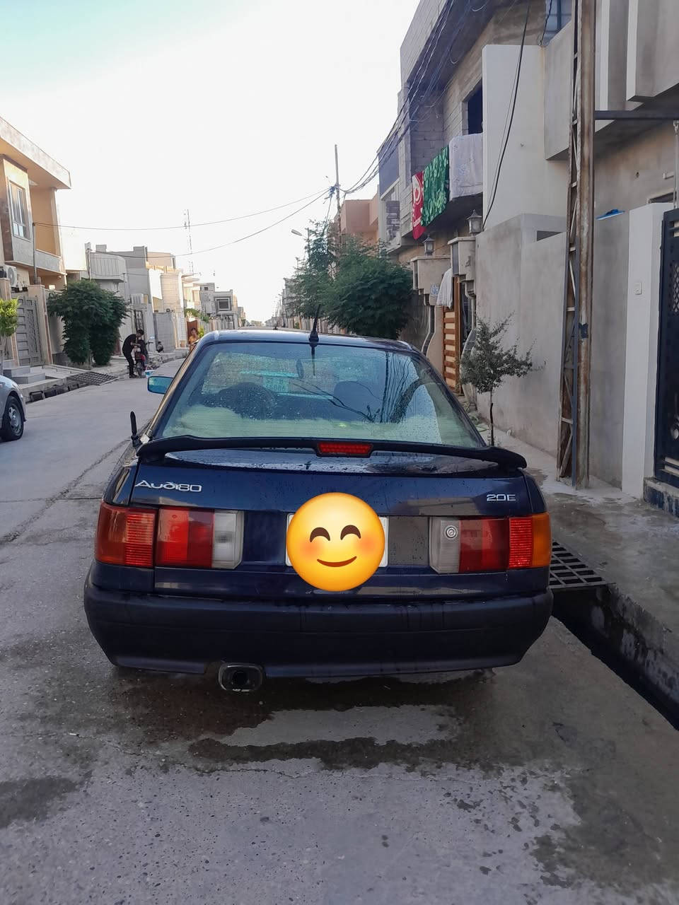 السلام عليكم 
اودي ٨٠
موديل ١٩٩١
رقم الماني 
سنويه نافذه ٢٠٢٨/١١تقريبا 
مكينه ٠/٨ اثر نفخ 
قطاره مال بنزين ما شاء الله 
طخم تقريبآ فوك النص 
تواير جديده
(صاحبها يريد يحول )وكاله ماكو 
سياره حلوه ونظيفة 
مال جني 
ضرر  بخصه بالسقف ومعدله 
السياره كامله متكامله 
السعر المطلوب ٣٧ وبيها مجال قليل 
رقم موبايل ***********
***********
