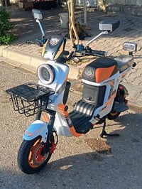 H900 • 5بطاريات 38أمبير • مستعمل قليل