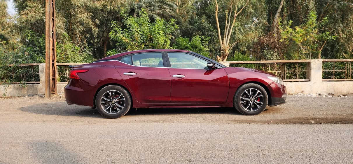 NISSAN MAXIMA 2017 SV
V6 3500
بدون صبغ و بدون ايرباك بس طخات بارد بسيطه 
شاشة 
كاميرا خلفيه
بصمات ابواب عدد ٢
بصمة صندوق
كراسي كهرباء
كراسي الاماميه تدفئة
ماوس شاشة
وضعية سبورت
حساسات امامي خلفيه ( غير شغاله)
دهن الكير مبدله مرتين ع ايدي
ماي راديتر جديد اصلي
تخم تاير جديد
حدادية بحاله جيدة 
للبيع او مراوس 
السعر ١٣٠
***********٠
