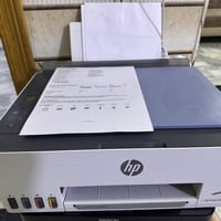 طابعة HP • أحواض خارجي • الأصفر ما يطلع