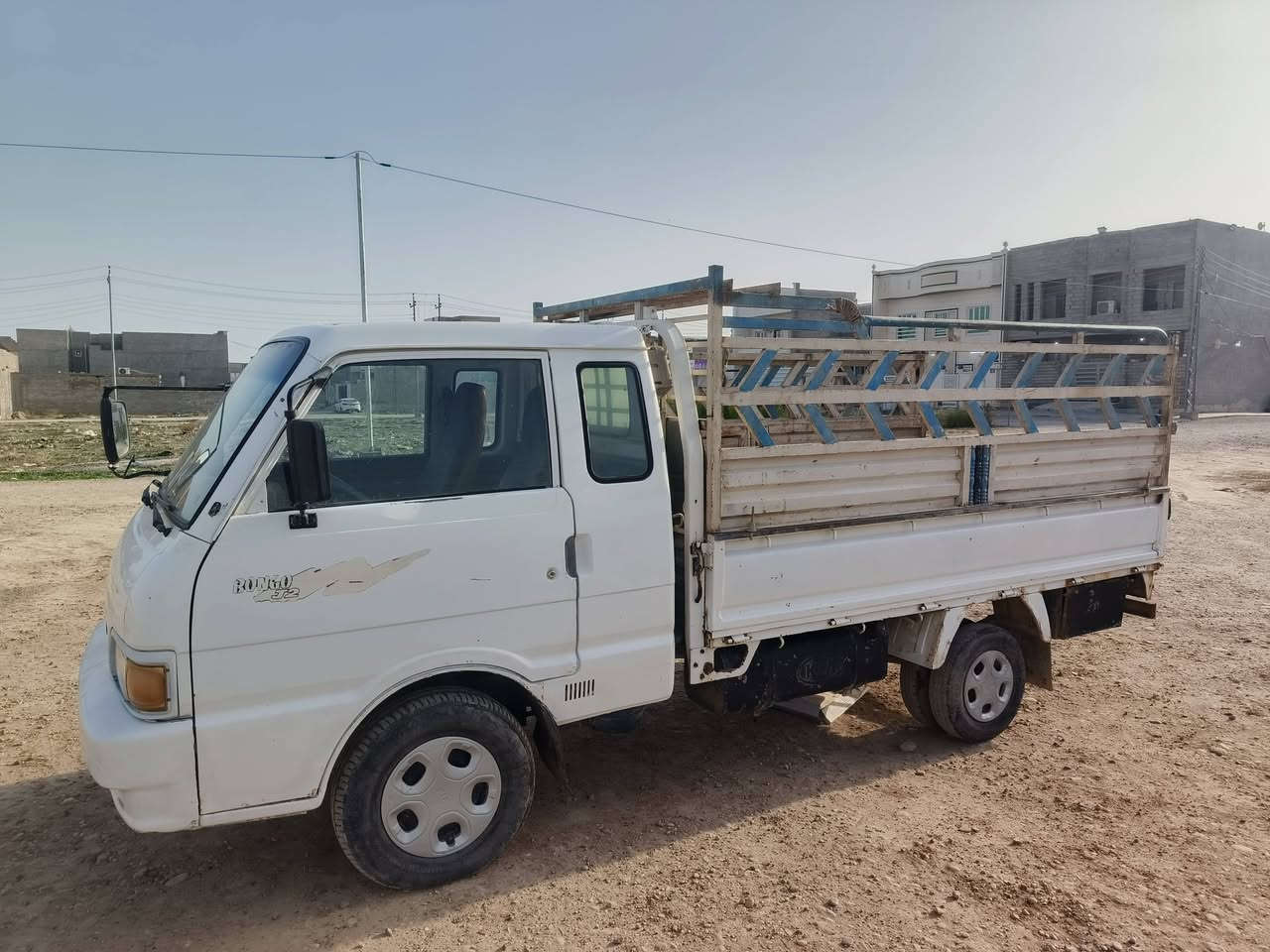 للبيع بنكو موديل ٩٦ كير ومحرك مكفولات رقمها صلاح الدين نكليزي سعر ٥٣ وبيها مجال مكان تكريت للتواصل ***********
