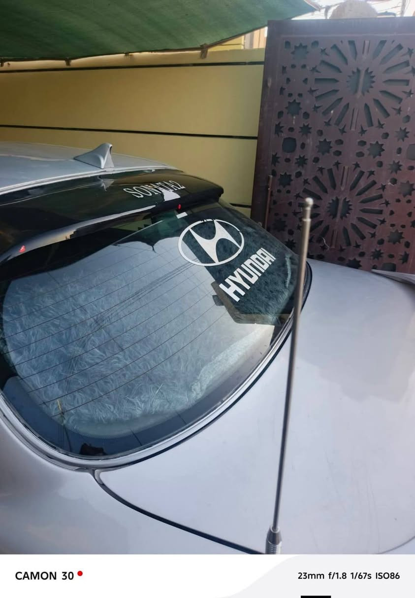 سلام عليكم سنوته موديل ٩٦ سنويه لحد ٢٩ سياره جاهزه من كلشي سعر ٤٤ وبي َمجال بسيط العنوان ديالئ كنعان ***********
