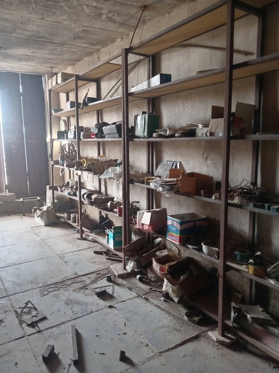 للبيع ادوات ماطورات
هندي  10ح+18ح5ح مصافي
ادوات كامله  ت ***********
