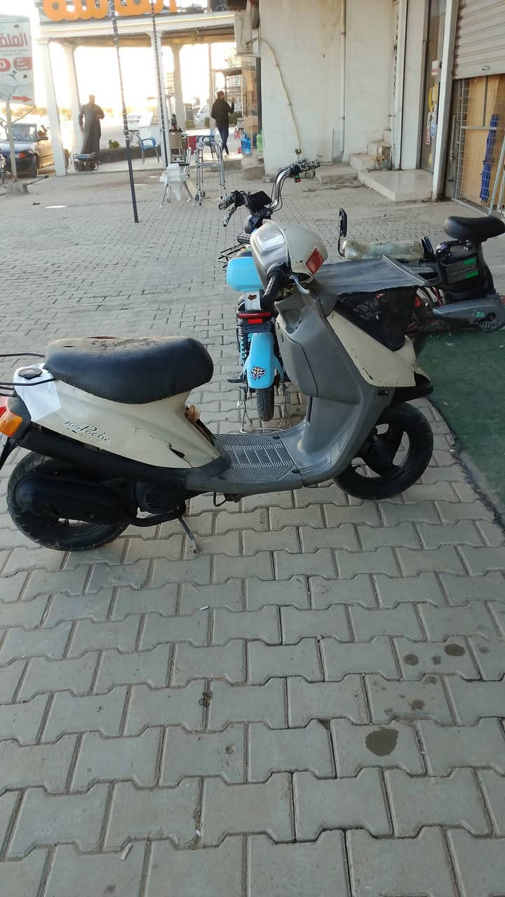 سلام عليكم ياماها للبيع مكينه مفتوحه كابريتر بلادي السعر 150 وبيها مجال للطيبين *********** مكاني حي بدر
