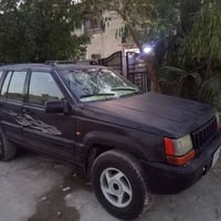 مراوس مراوس بدوات جيب شيروكي مكينه فيفتي وكير مكفولات سياره جاهزه وفول...