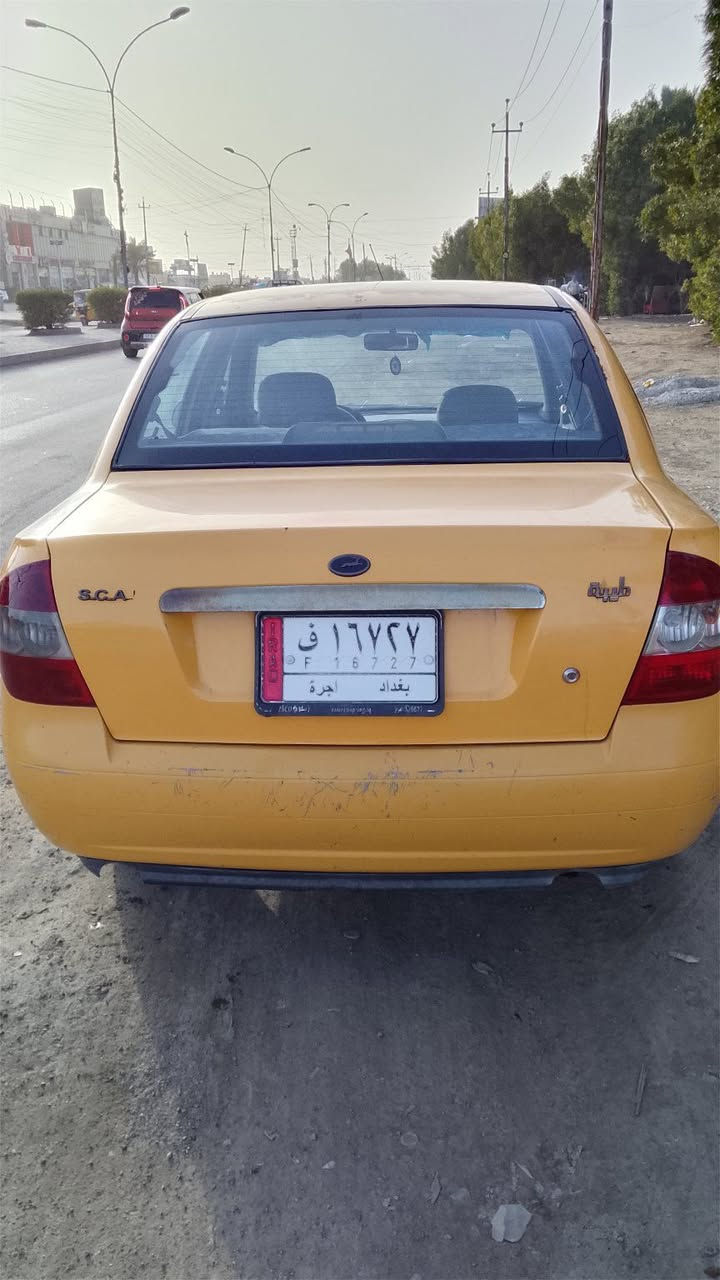 من رخصت الادمن طيبه ٢٠١٥ للبيع السياره نظيفه مكينه وكير مكفولات بيه طخه بسيطه بالباب مال توكتك مكفولة سياره من ضربه وصبغ عده هاي طخه حداديه كهربائيات خير من الله باسمي السياره السعر ٣٥ وبيه مجال شي بسيط للاستفسار الاتصال *********** مكان السياره بغداد / الدوره حي الخورنق
